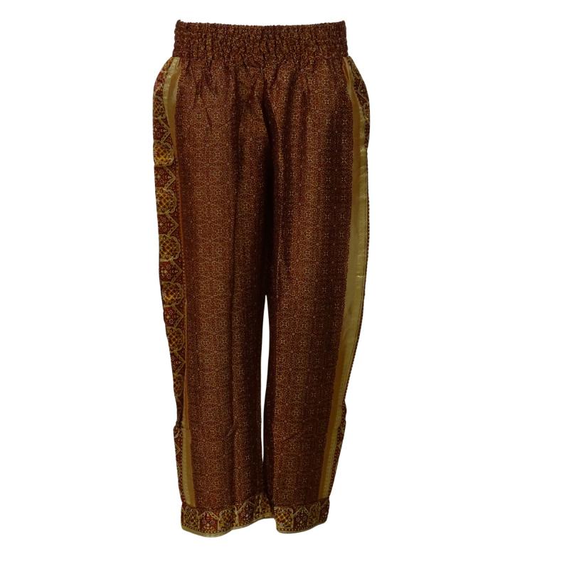 Amara Bukser - Rust - 