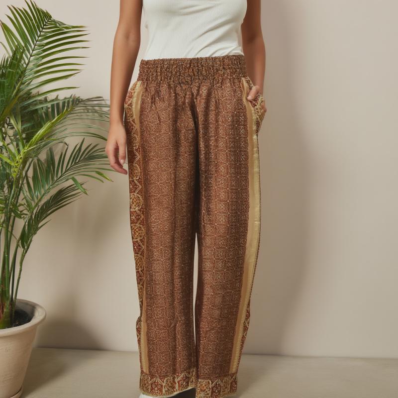 Amara Bukser - Rust - 