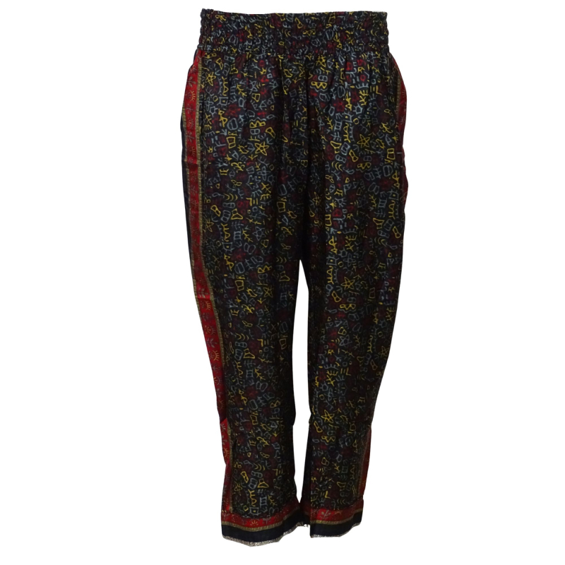 Amara Bukser - Colours on Black