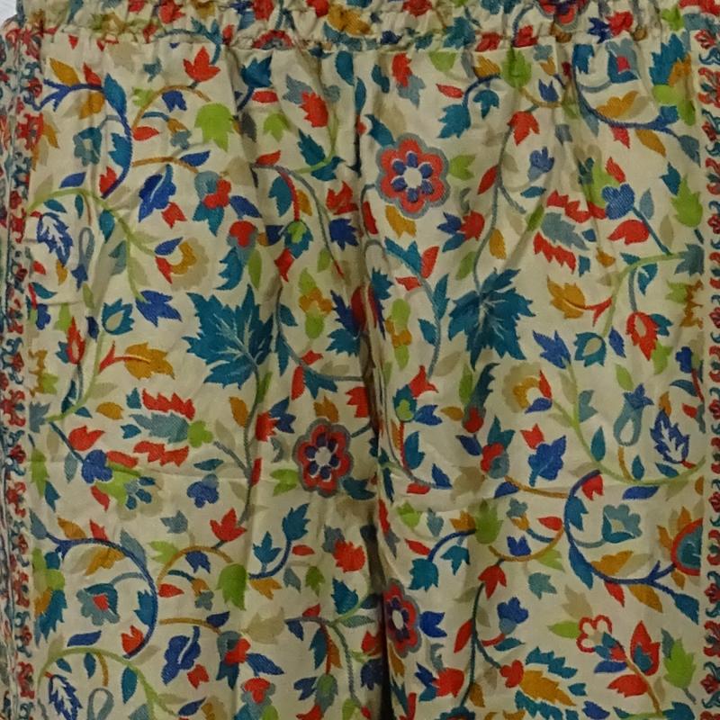 Amara Bukser - Autumn Leaves - 